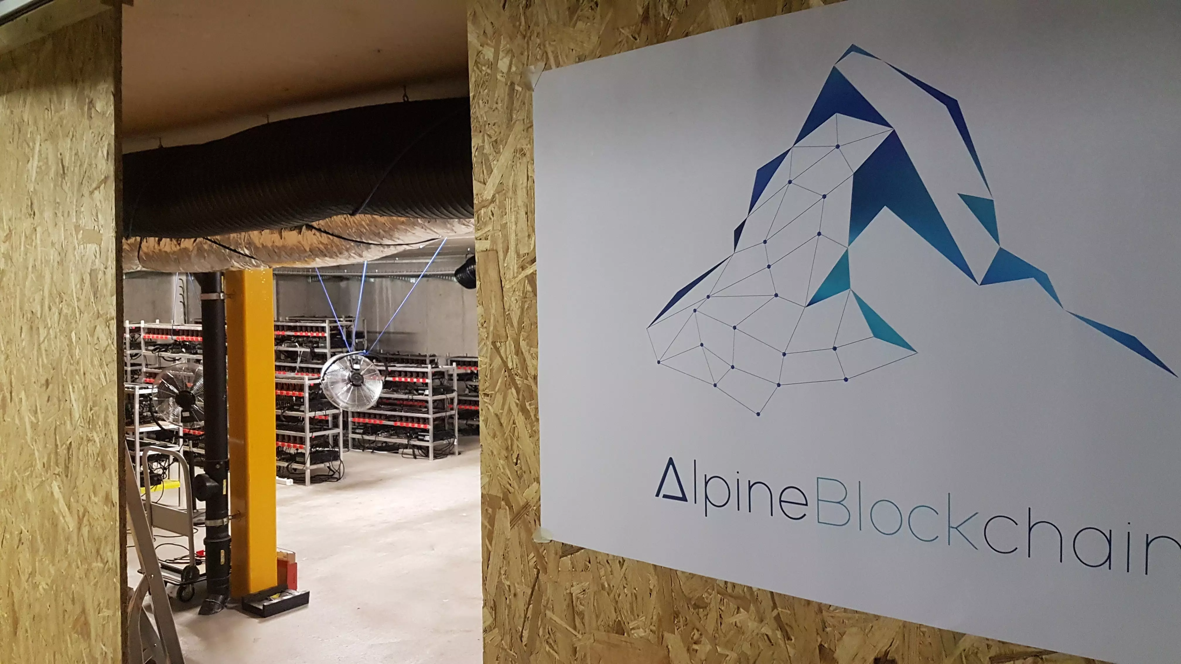 Photo alpine mining in Gondo Zwischbergen Simplon Valais wallis